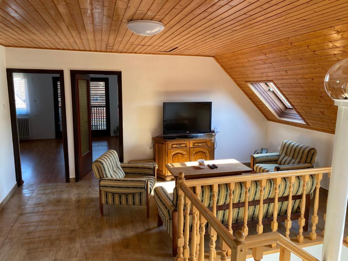 Szomszéd Ház Apartman Keszthely Kültér fotó